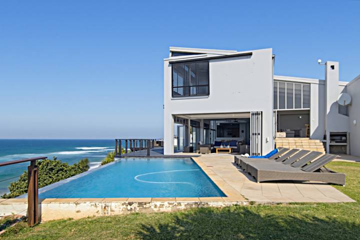Hewitt Road 44 Pool